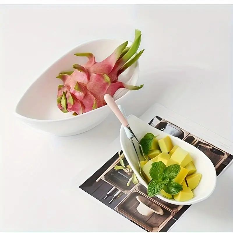 Accent Leaf Plate 27cm - Image 4